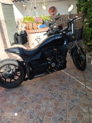 Leonart Pilder 125cc Negra