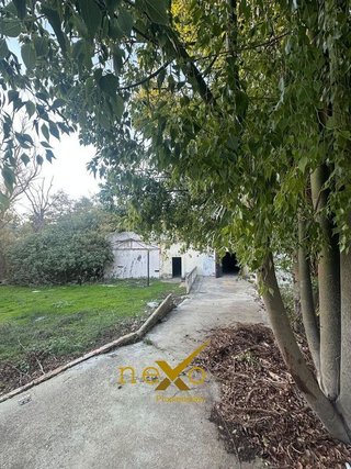 Nave industrial en venta en Carmona