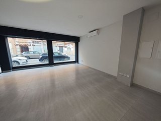 Local comercial en venta en Úbeda