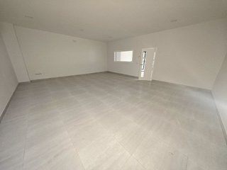 Local comercial en venta en Úbeda