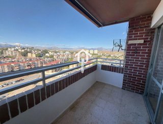 Piso en venta en Juan XXIII en Alicante