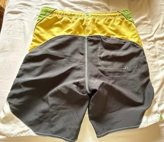 Traje de baño hombre Animal blanco y verde