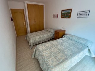 Alquilo apartamento en Canet de Berenguer.