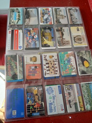 120 Schede Telefoniche Internazionali con fogli