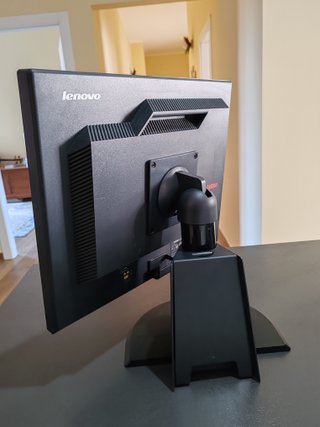 Monitor Lenovo Thinkvision L193PC 19” Schermo LCD