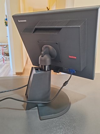 Monitor Lenovo Thinkvision L193PC 19” Schermo LCD