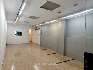 Local comercial en alquiler en Centre - Joan Prim en Granollers