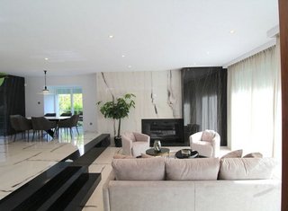 Casa adosada en alquiler en Nueva Andalucía centro en Marbella