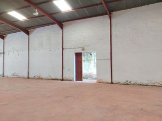 Nave industrial en alquiler en Núcleo Urbano en Chiclana de la Frontera