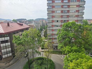 Piso en alquiler en Zona de Plaza de Barcelos en Pontevedra