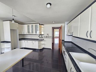 Piso en alquiler en Zona de Plaza de Barcelos en Pontevedra