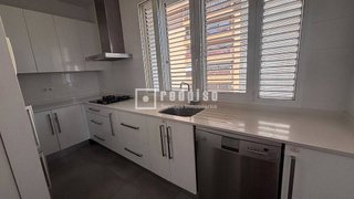Piso en alquiler en Centro en Murcia