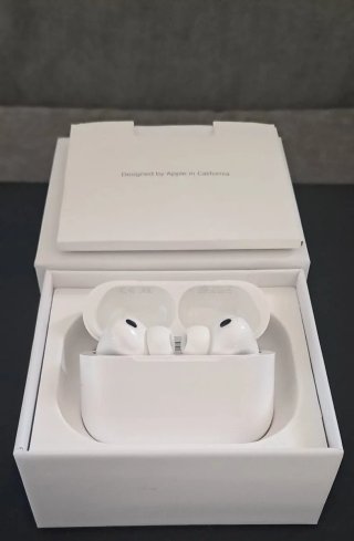 AirPods Pro 3 - Mai utilizzati