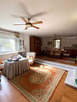 Chalet en venta en Montequinto en Dos Hermanas