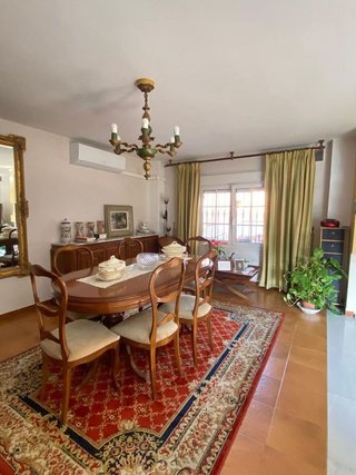 Chalet en venta en Montequinto en Dos Hermanas