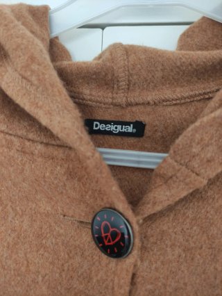 Capa Desigual Talla Única