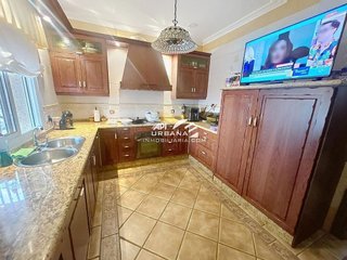 Chalet en venta en Lucena