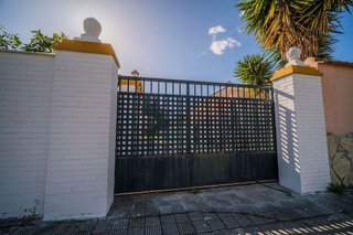 Chalet en venta en Montequinto en Dos Hermanas