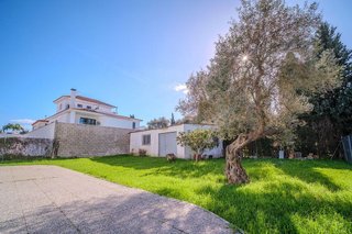 Chalet en venta en Montequinto en Dos Hermanas