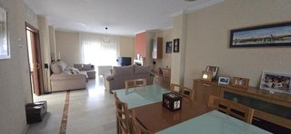 Chalet en venta en Gelves