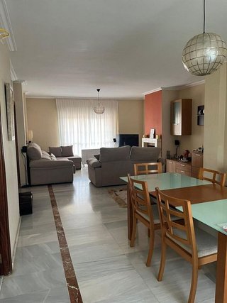 Chalet en venta en Gelves