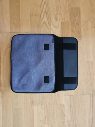 Funda Vaio Negra y Gris, 35 x 27cm