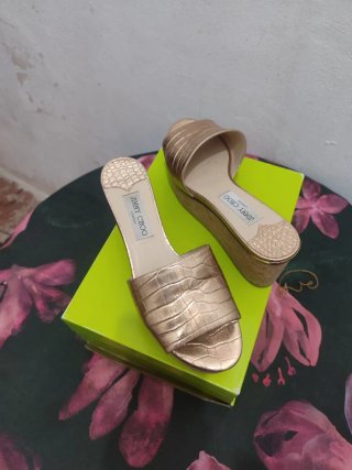 Zuecos Jimmy Choo Dorados Talla X