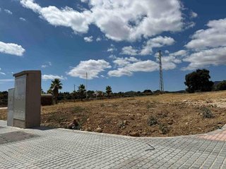 Solar en venta en Coín