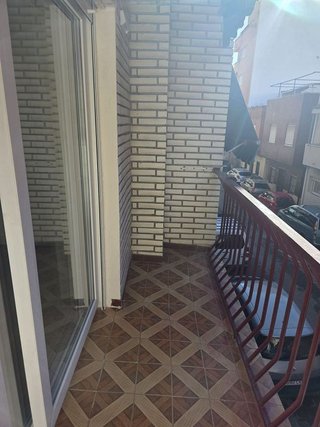 Piso en venta en Avda. de Abril. - 9 de octubre en Sagunto