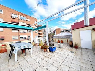 Ático en venta en Reyes Católicos en Alcalá de Henares