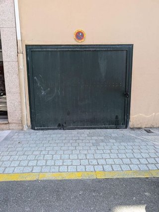 Garaje en venta en O Berbés - Peniche en Vigo