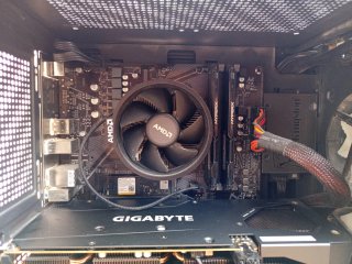 PC Gaming RX 7600 | Ryzen 5 | 2TB
