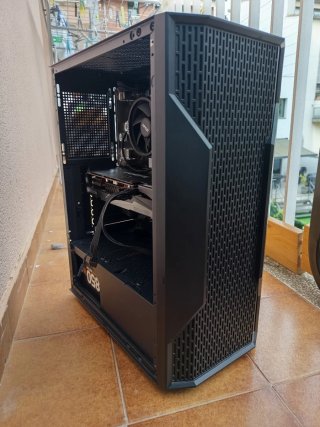 PC Gaming RX 7600 | Ryzen 5 | 2TB