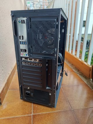 PC Gaming RX 7600 | Ryzen 5 | 2TB