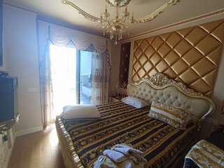 Piso en venta en Calaburra - Chaparral en Mijas