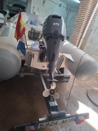 Zodiac Cadette 3.10 + Motor Yamaha 15cv