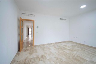 Piso en venta en Alcalá del Río