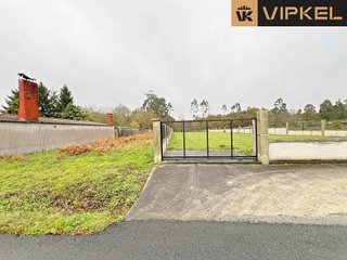 Terreno en venta en Ordes