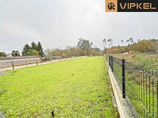 Terreno en venta en Ordes
