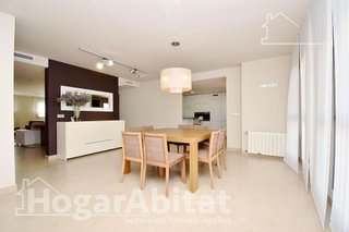 Piso en venta en Zona Piscinas en Burriana