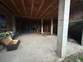 Edificio en venta en Moraleja