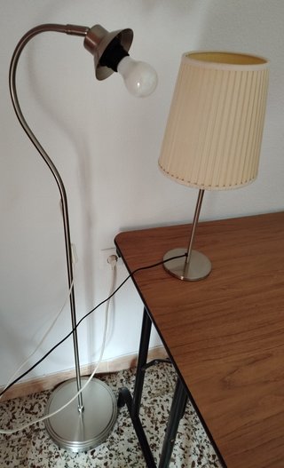 Lámpara de pie y de mesa