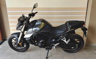 Honda Hornet 750 Naked Negra/Gris