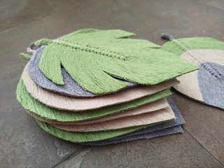 TAPICES de Hojas/Plumas macramé