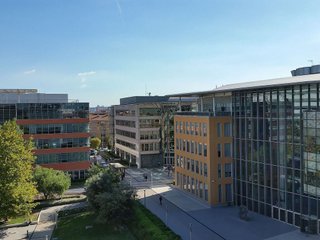 Oficina en alquiler en Almeda - El Corte Inglés en Cornellà de Llobregat