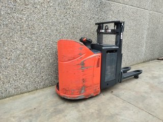 Carretilla elevadora Linde D12 SP