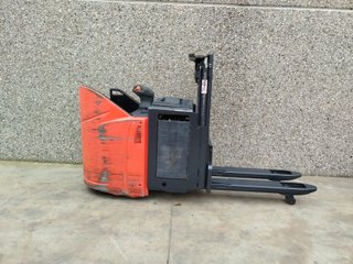 Carretilla elevadora Linde D12 SP