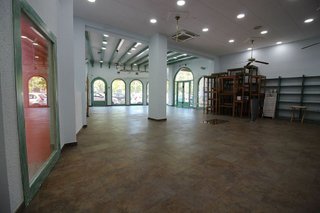 Local comercial en alquiler en Centre en Roses