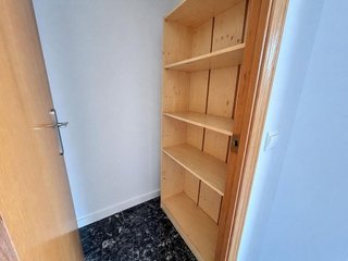 Oficina en alquiler en El Calderi - Estació del Nord - Estació de França en Mollet del Vallès