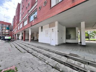 Oficina en alquiler en El Calderi - Estació del Nord - Estació de França en Mollet del Vallès
